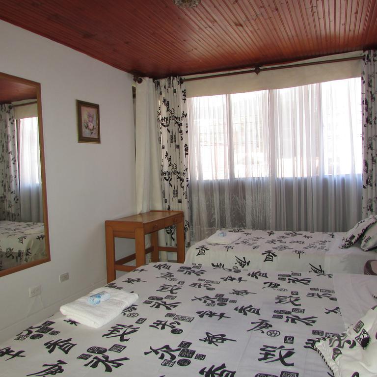Maison d'hôtes Casa De Huespedes Shalom Victoria à Bogotá Extérieur photo